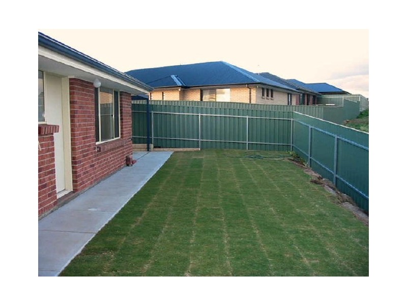 82 Elizabeth Crescent, Hallett Cove SA 5158