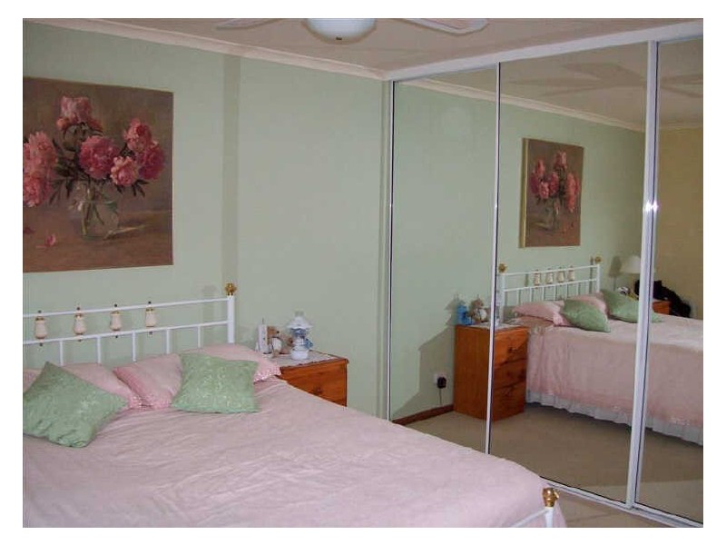 6 Rudge Close, Happy Valley SA 5159