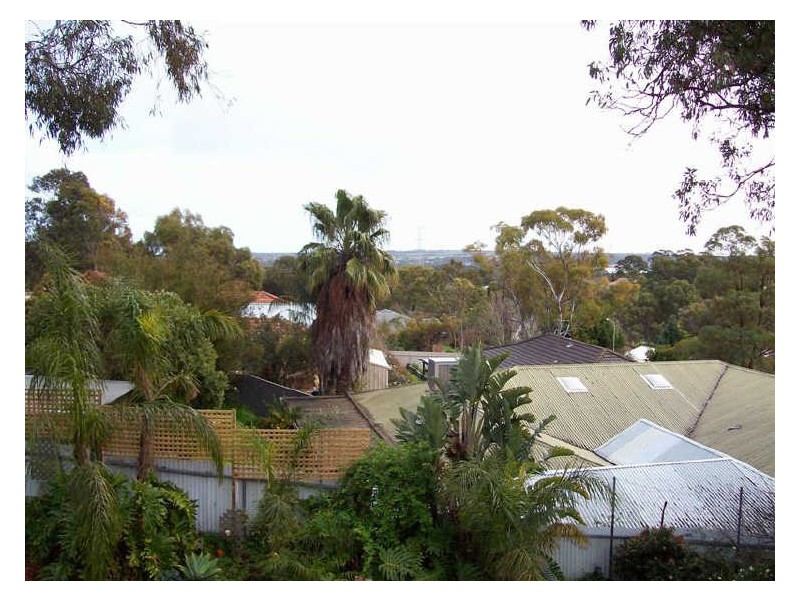 6 Rudge Close, Happy Valley SA 5159