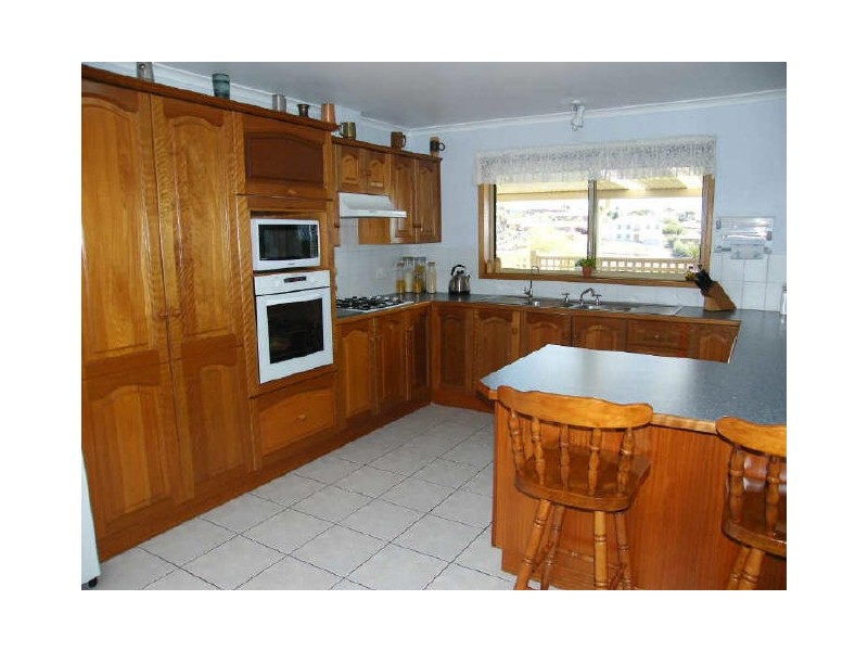 39 Lighthouse Drive, Hallett Cove SA 5158