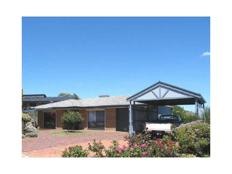 23 Slade Crescent, Hallett Cove SA 5158