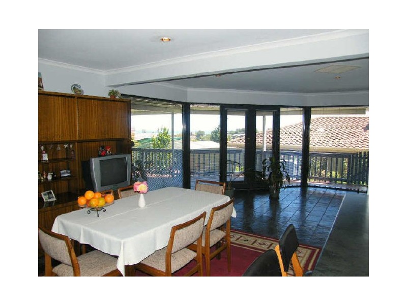 23 Slade Crescent, Hallett Cove SA 5158