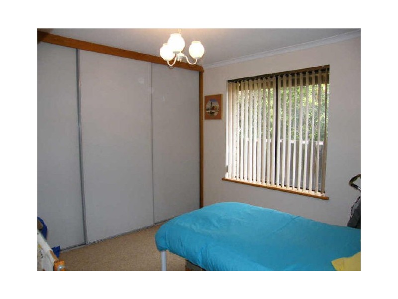 8 Nannigai Drive, Hallett Cove SA 5158