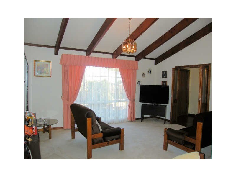 9 Genoa Court, Hallett Cove SA 5158