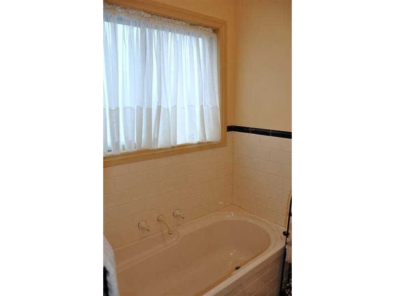 21 Tandana Court, Happy Valley SA 5159