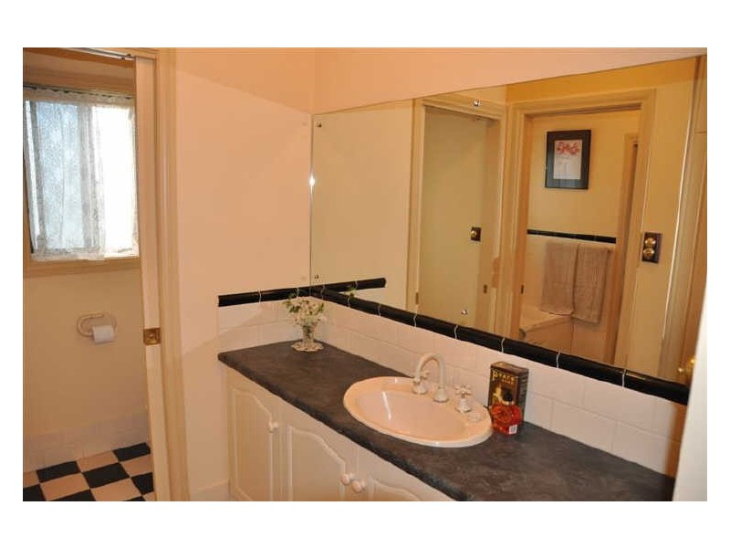 21 Tandana Court, Happy Valley SA 5159