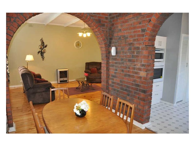 37 Tripoli Road, Happy Valley SA 5159