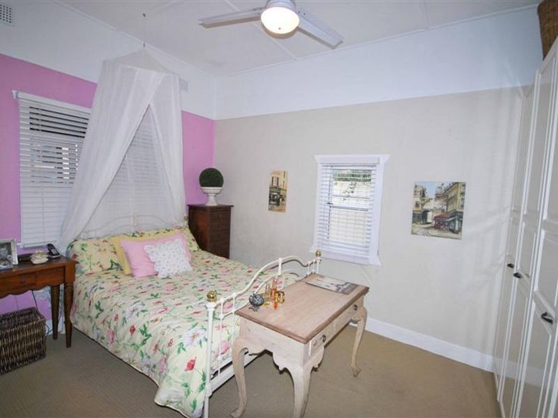 6 Portland Street, Seacliff SA 5049