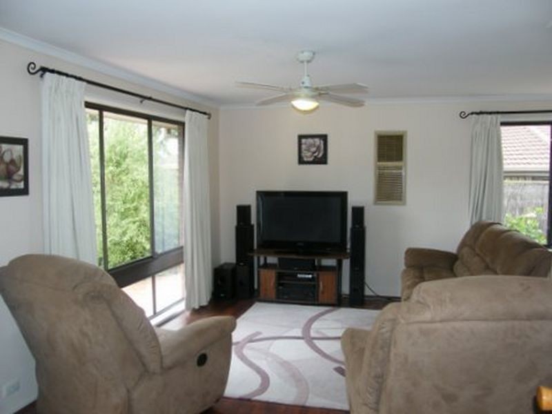 36 French Crescent, Trott Park SA 5158