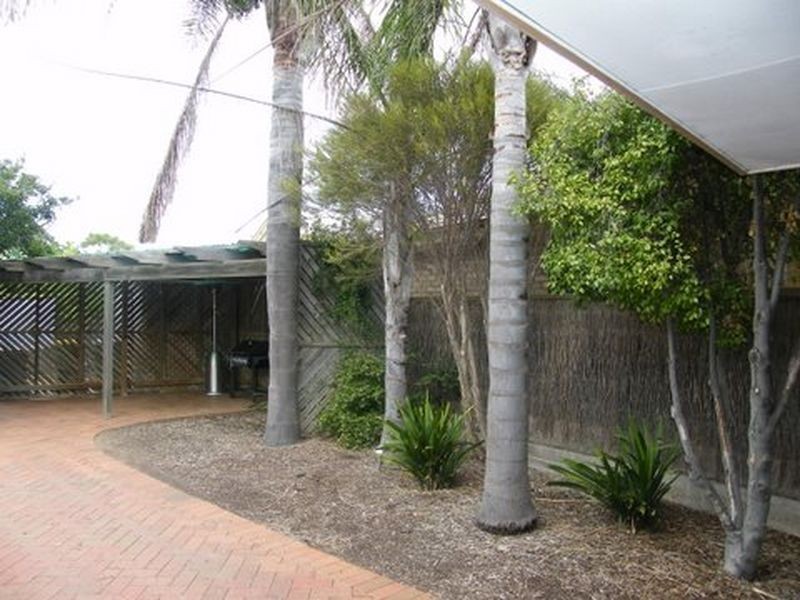 36 French Crescent, Trott Park SA 5158