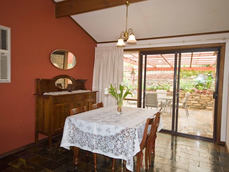 3 Grantala Court, Hallett Cove SA 5158