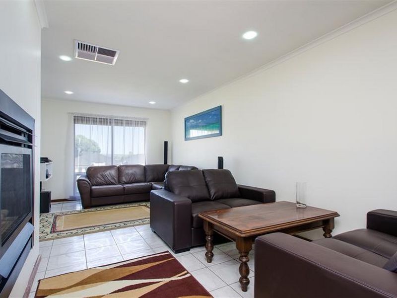14 Adams Road, Sheidow Park SA 5158