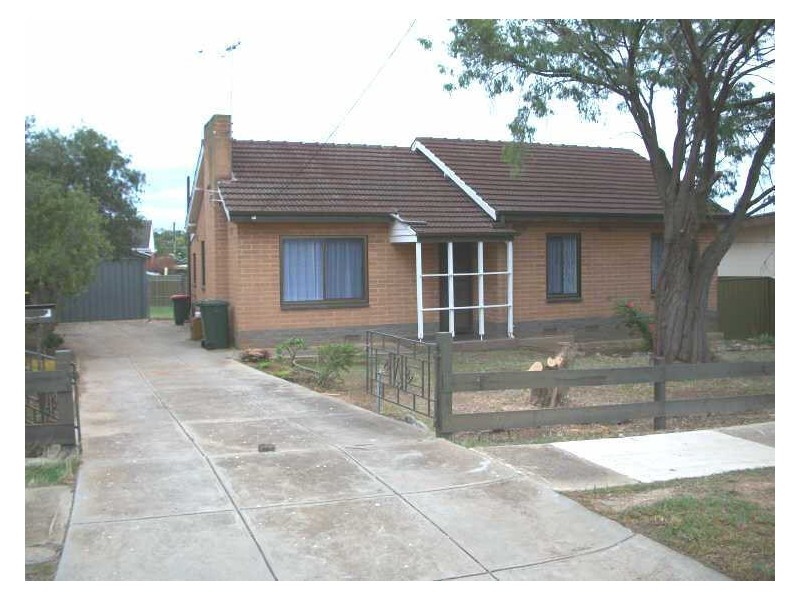 24 Ophir Crescent, Seacliff Park SA 5049