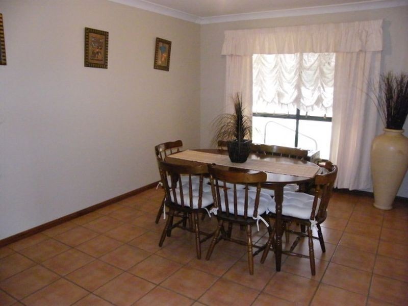 8 Blossom Terrace, Hallett Cove SA 5158