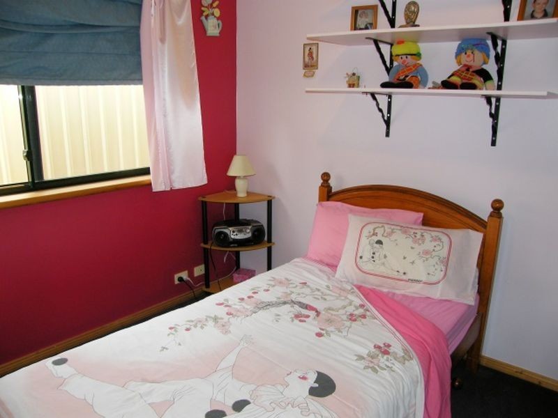 8 Blossom Terrace, Hallett Cove SA 5158