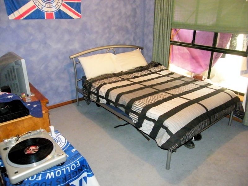 8 Blossom Terrace, Hallett Cove SA 5158