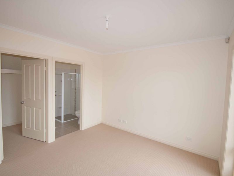 172 Seacombe Road, Seaview Downs SA 5049