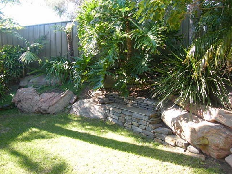 12 Alfonso Drive, Hallett Cove SA 5158