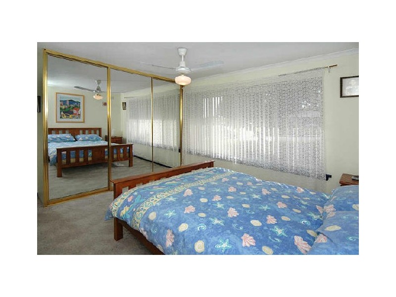 1 Gretel Crescent, Hallett Cove SA 5158