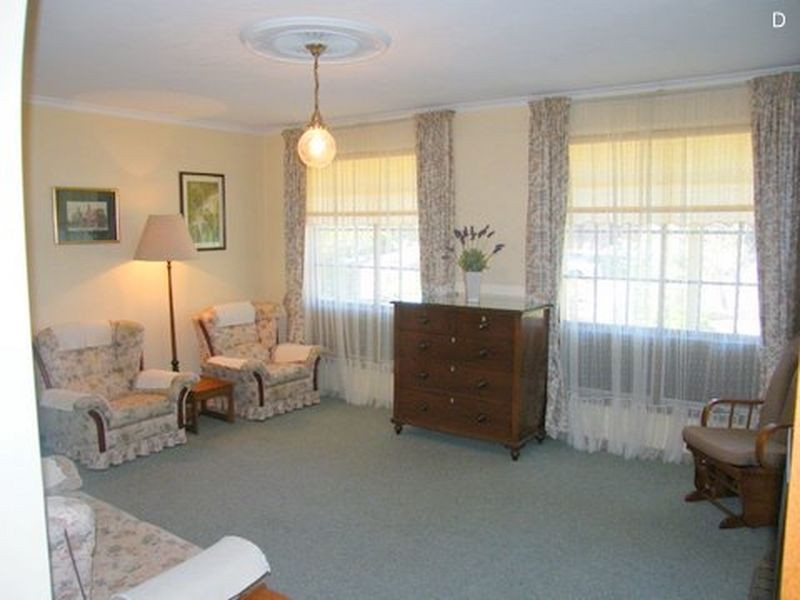 13 Caswell Drive, Hallett Cove SA 5158