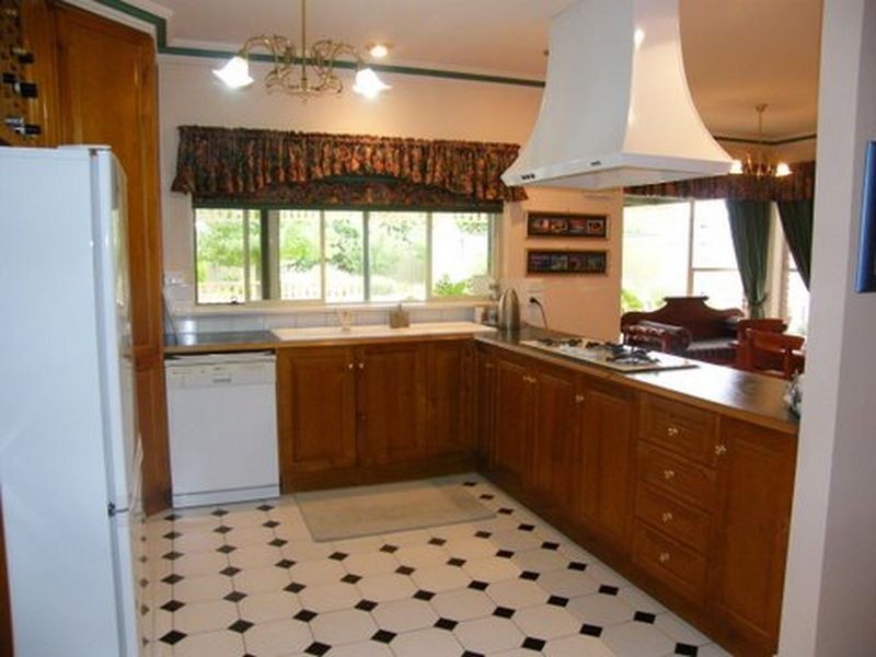 45 Quinvale Road, Hallett Cove SA 5158