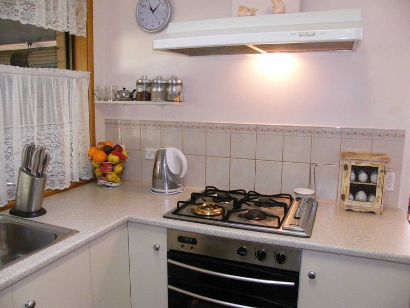 6 Doulton Drive, Trott Park SA 5158