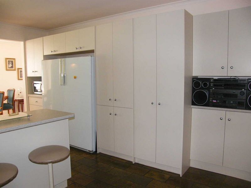 6 Doulton Drive, Trott Park SA 5158