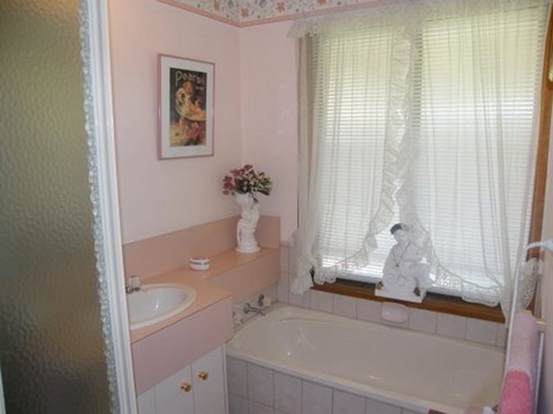 6 Doulton Drive, Trott Park SA 5158