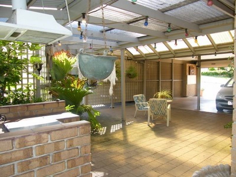 6 Doulton Drive, Trott Park SA 5158