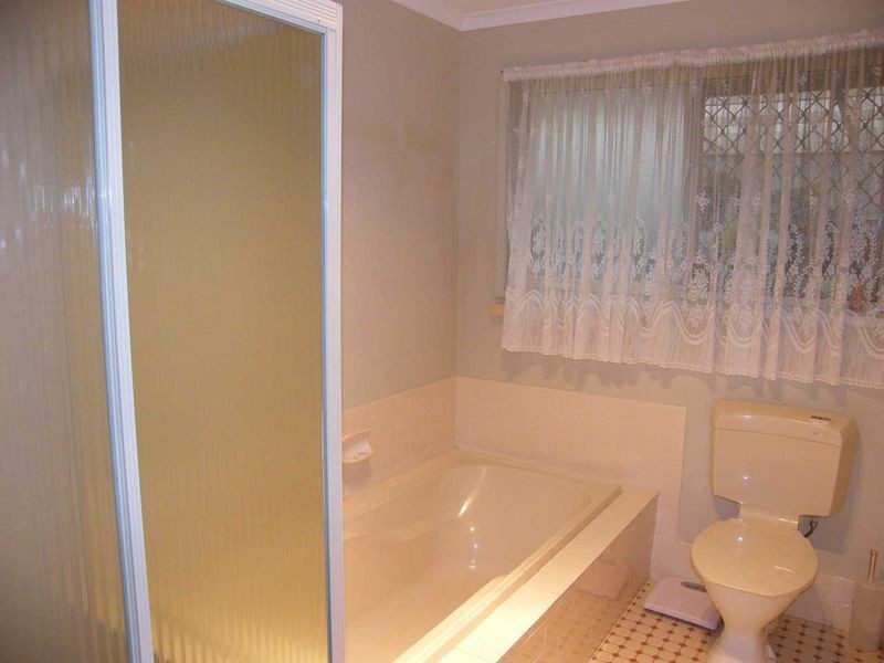 25 Freya Avenue, Hallett Cove SA 5158