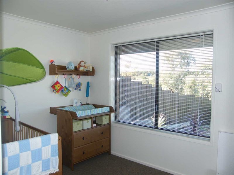 21 Doulton Drive, Trott Park SA 5158