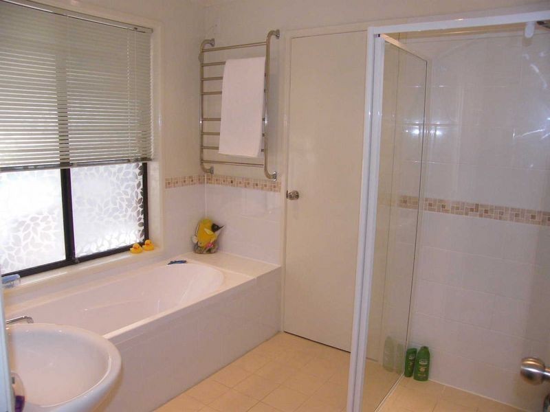 21 Doulton Drive, Trott Park SA 5158