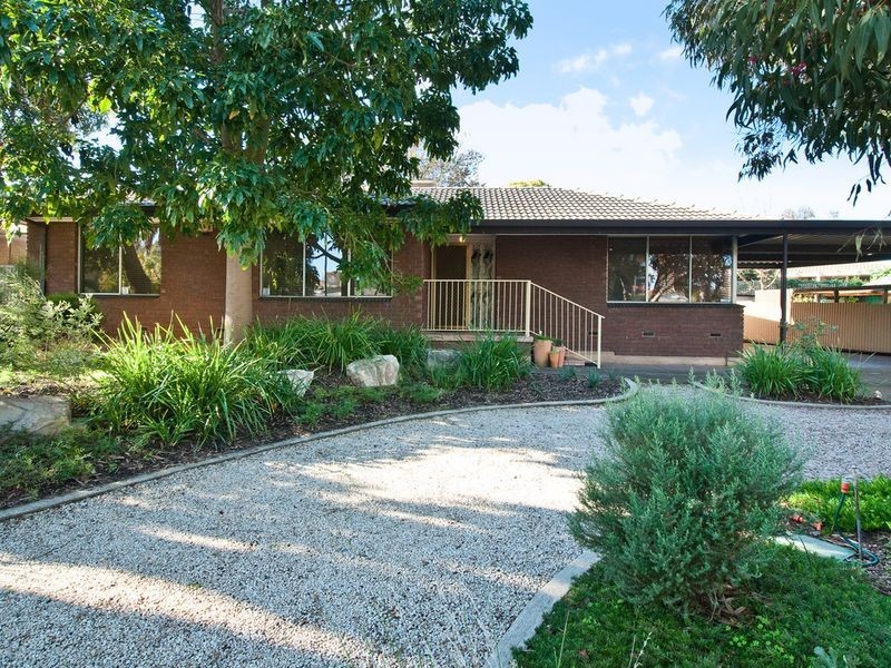 49 Whiteley Drive, Trott Park SA 5158