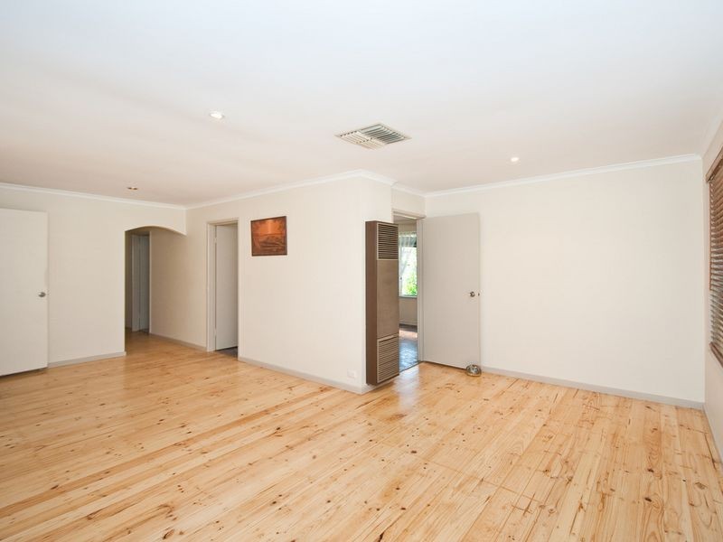 49 Whiteley Drive, Trott Park SA 5158