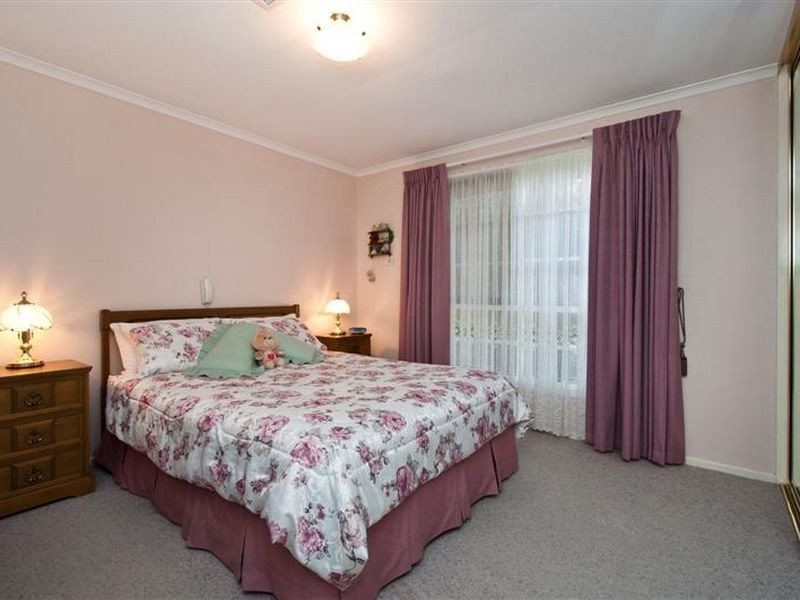 1 Lilac Place, O’halloran Hill SA 5158