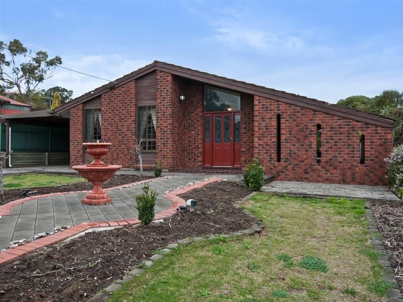 11 Nardoo Street, Hallett Cove SA 5158