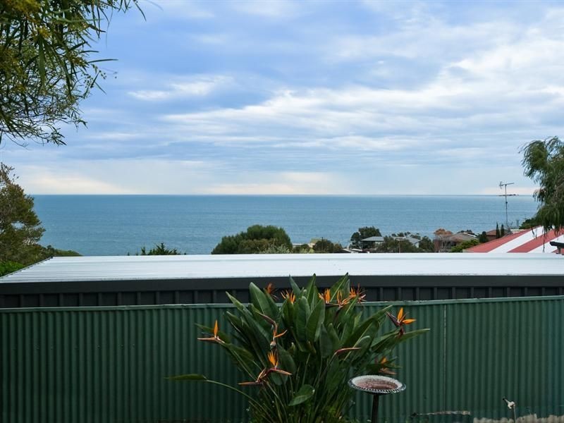 11 Nardoo Street, Hallett Cove SA 5158
