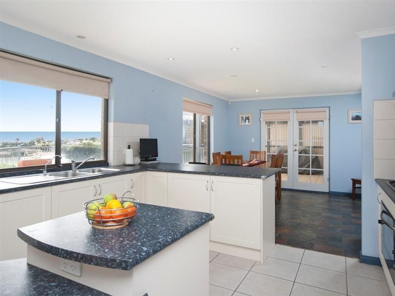 3 Ingomar Court, Hallett Cove SA 5158