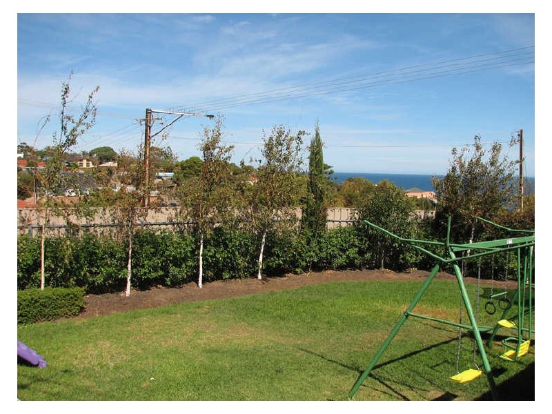 2 Nardoo Street, Hallett Cove SA 5158
