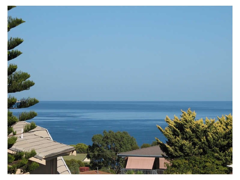2 Nardoo Street, Hallett Cove SA 5158