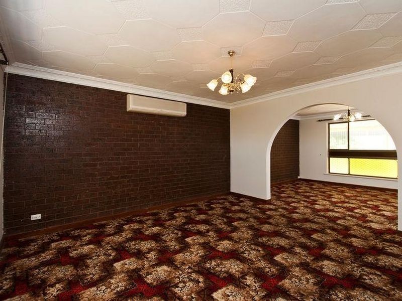 10 Signet Street, Hallett Cove SA 5158
