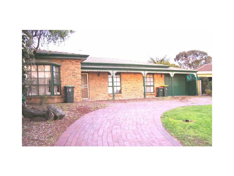 39 Rogana Crescent, Hallett Cove SA 5158