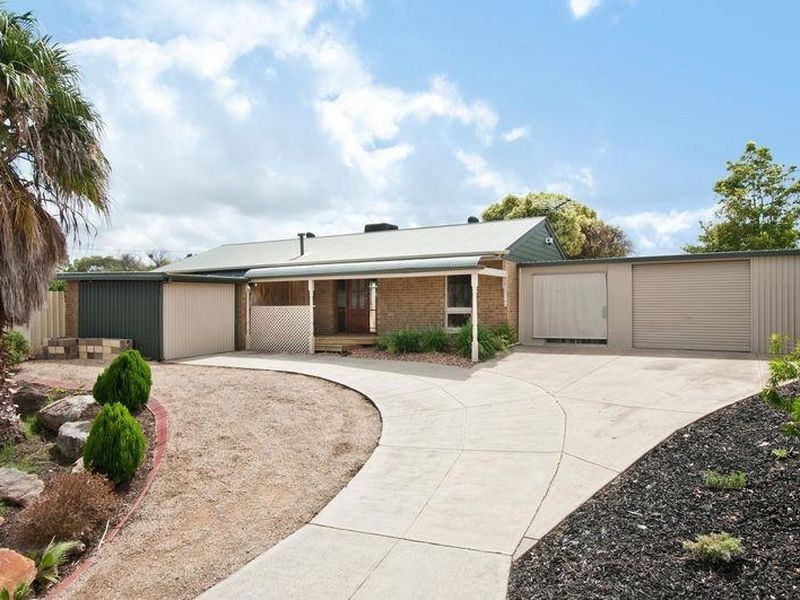 7 Erin Place, O’halloran Hill SA 5158