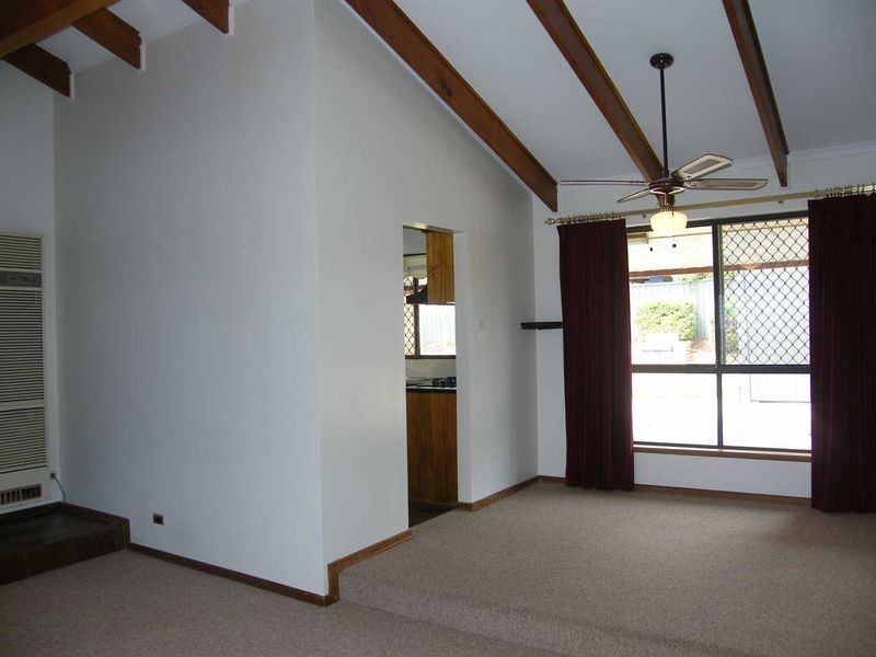 20 Zeevalk Avenue, Hallett Cove SA 5158