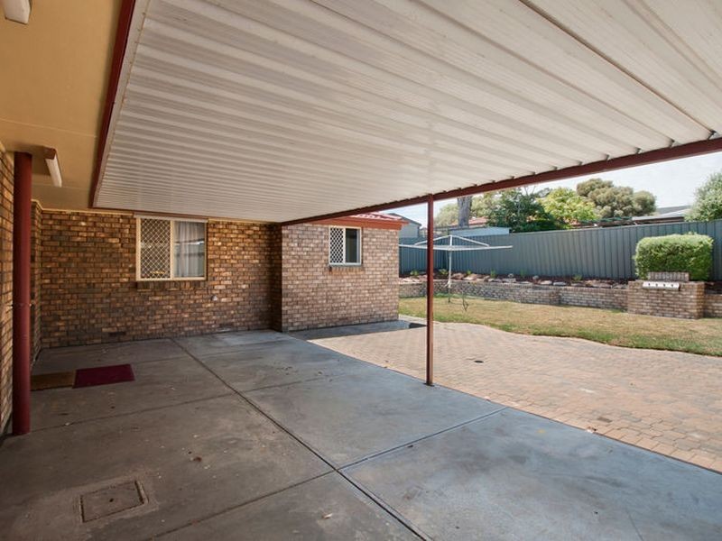 20 Zeevalk Avenue, Hallett Cove SA 5158
