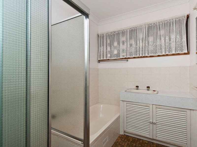 2 Hylton Court, Reynella SA 5161