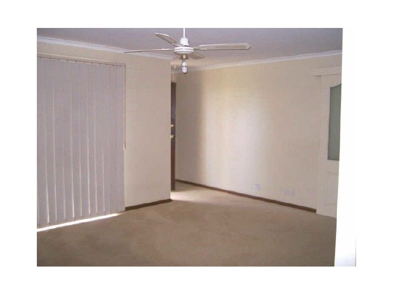 30 Jordon Avenue, Happy Valley SA 5159
