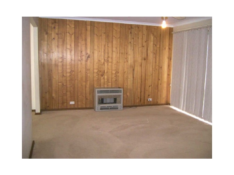 30 Jordon Avenue, Happy Valley SA 5159