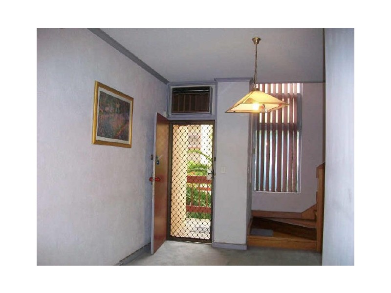 8/23 Moseley Street, Glenelg SA 5045