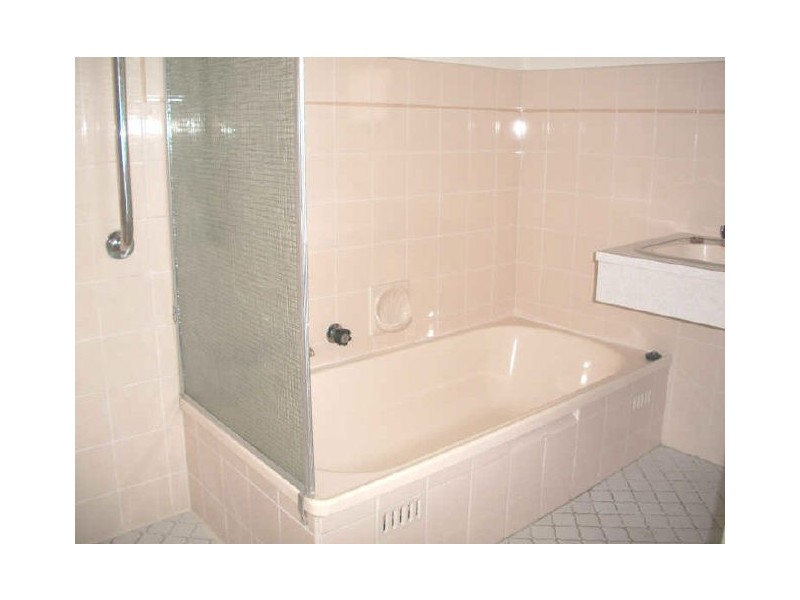 2/18 Fourth Avenue, Glenelg East SA 5045